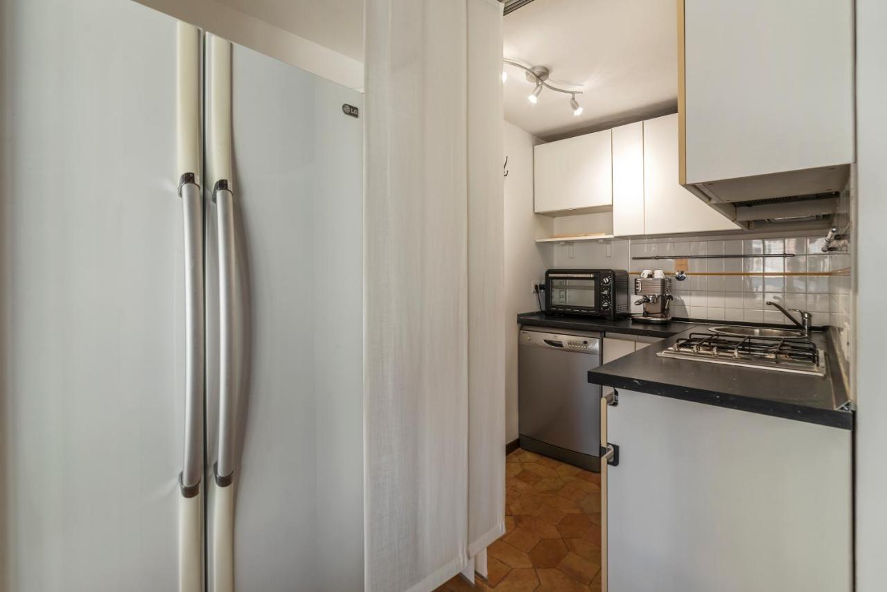 Banchi Vecchi Apartment With Terrace Rome Bagian luar foto